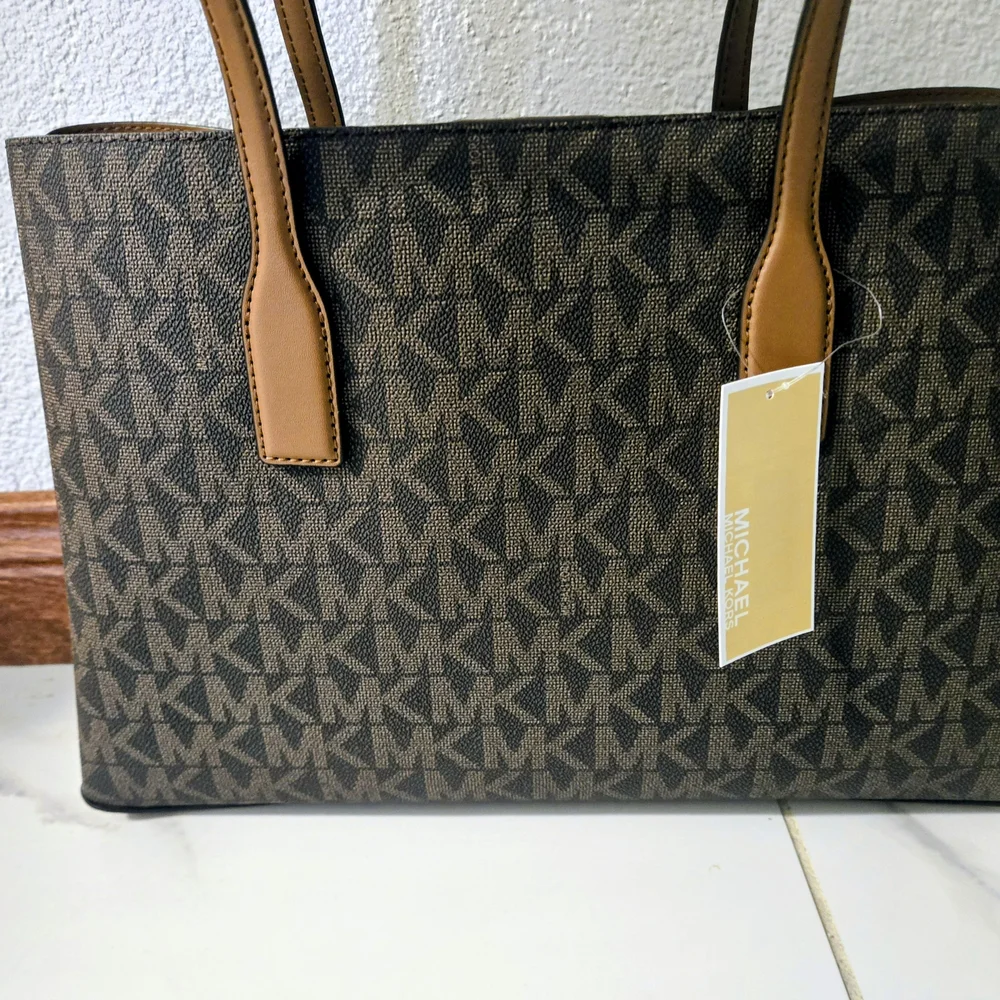 New! Michael Kors Emilia Medium Logo Tote Bag - Brown/Acorn" 358 - Picture 3 of 15